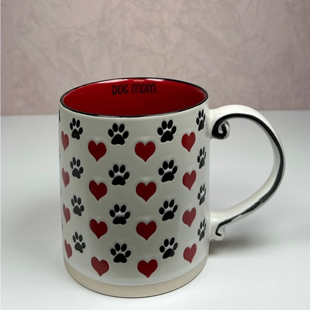 Spectrum Designz Dog Mom Heart and Paw Print Mug - Red and Black - Picture 13 of 14